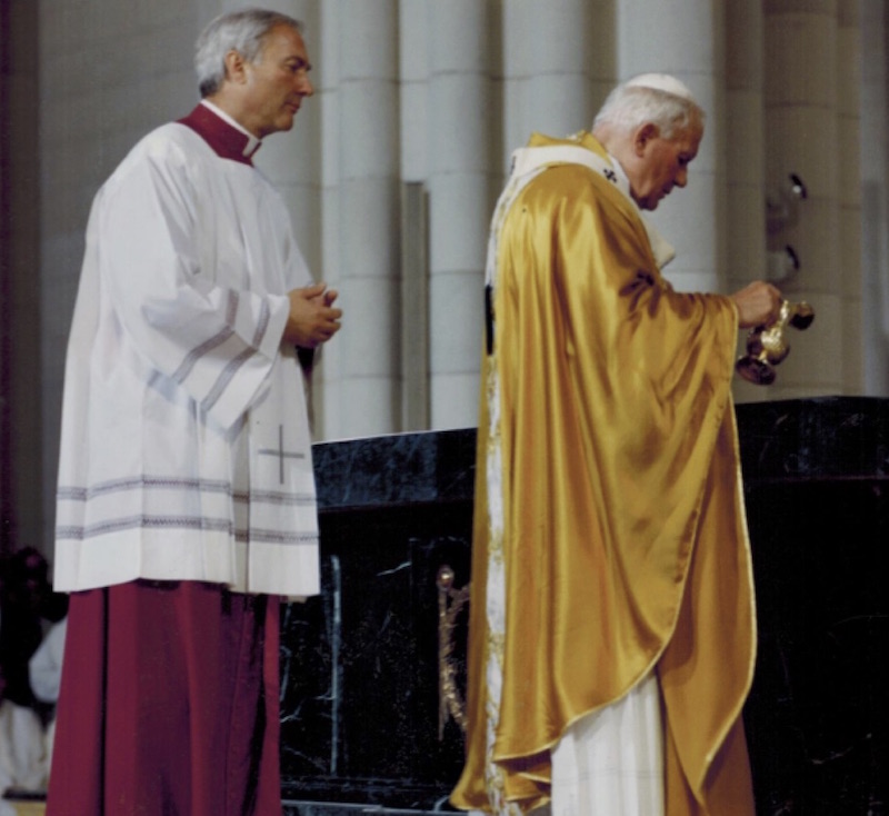 DetalleUncionAltar