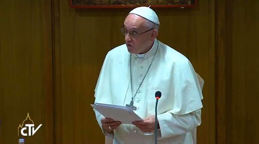 El Santo Padre propone estas soluciones a los problemas y desafíos de Europa