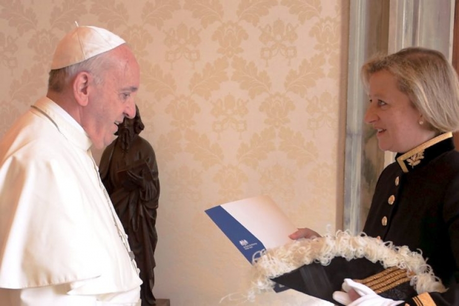 La embajadora británica presenta las credenciales al Papa