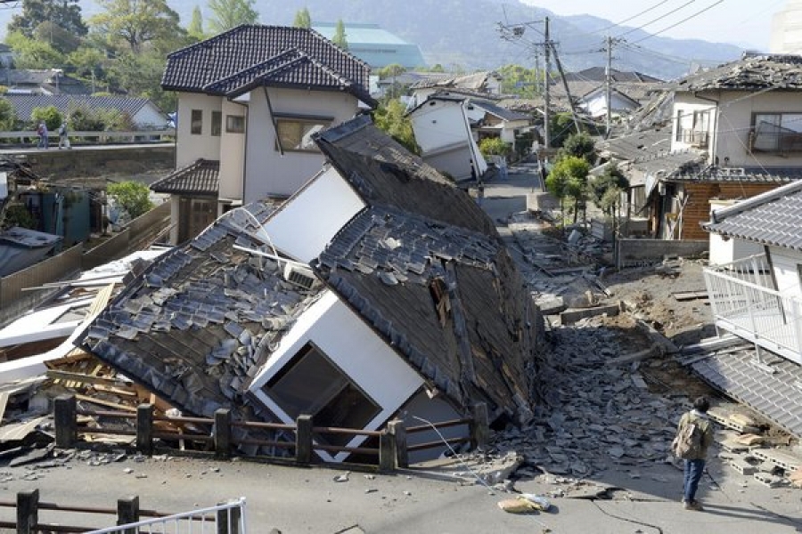 Obispos de Japón asisten a víctimas de terremoto