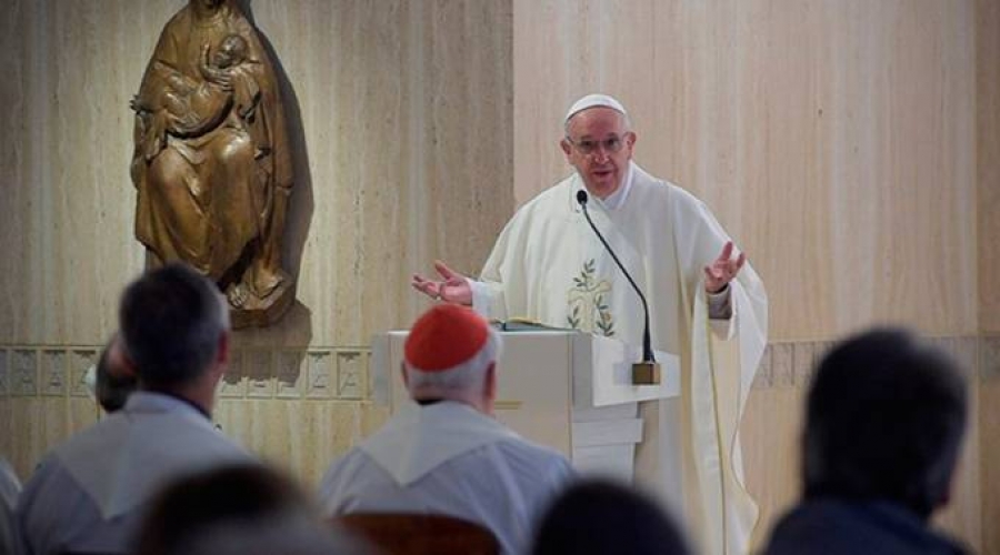 Francisco: ¡Cuidado con el diablo porque causa división y juega sucio!