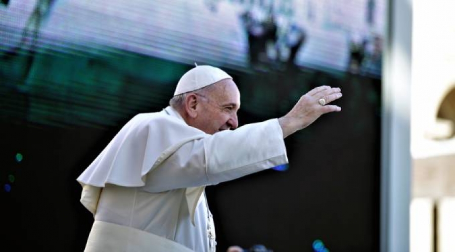 El Santo Padre pide a la ONU acabar con las armas nucleares y construir la paz