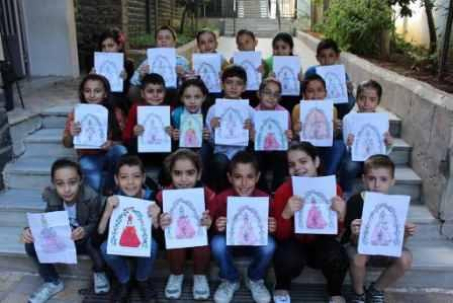 Niños cristianos sirios quieren reunirse para rezar por la paz