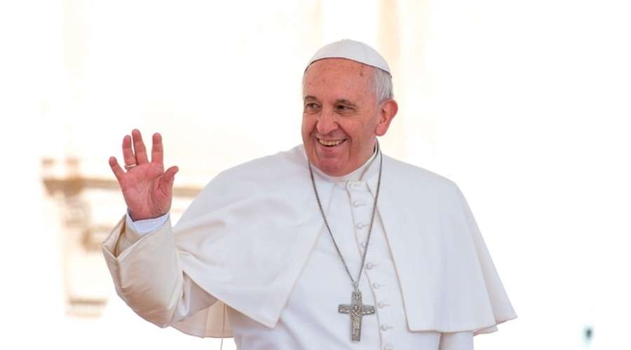 El Papa rechaza negacionismo e indiferencia frente al cambio climático