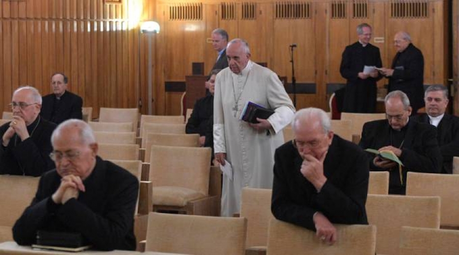 Penúltimo día de los Ejercicios espirituales del Papa