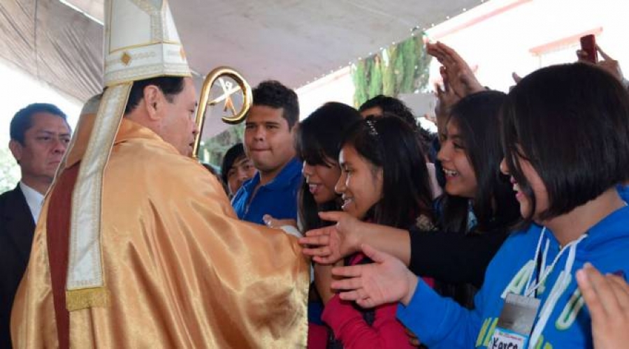 El mandamiento del amor no es una utopía, dice cardenal mexicano