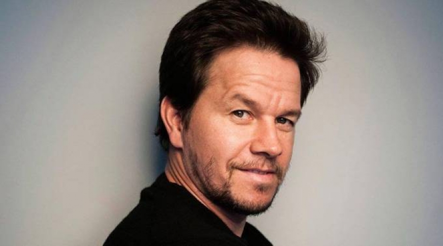 Actor Mark Wahlberg: Los católicos necesitamos santos sacerdotes