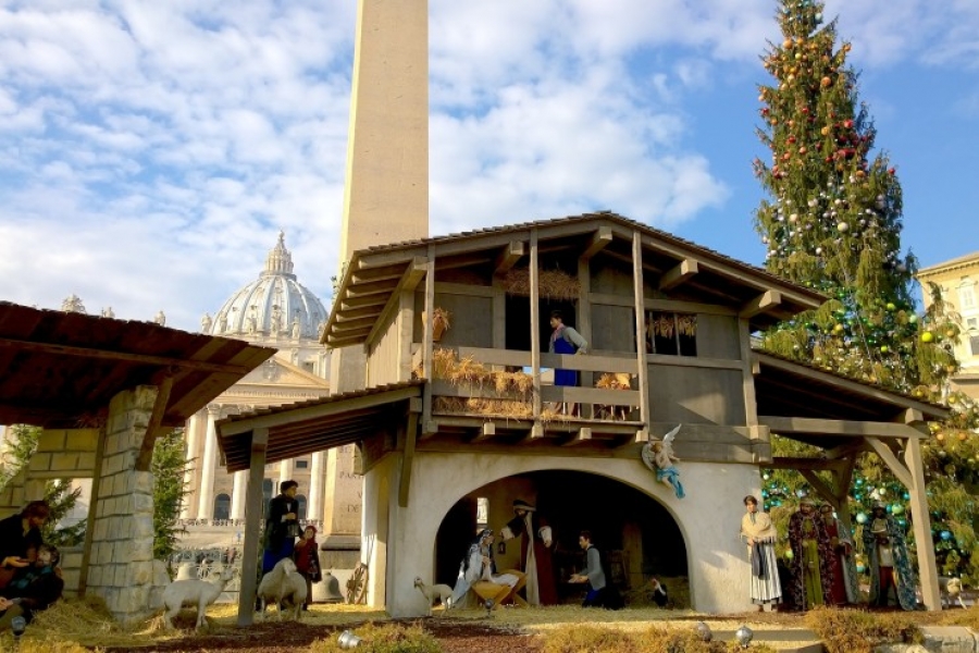 El 9 de diciembre inauguran el pesebre y árbol de Navidad en la plaza de San Pedro
