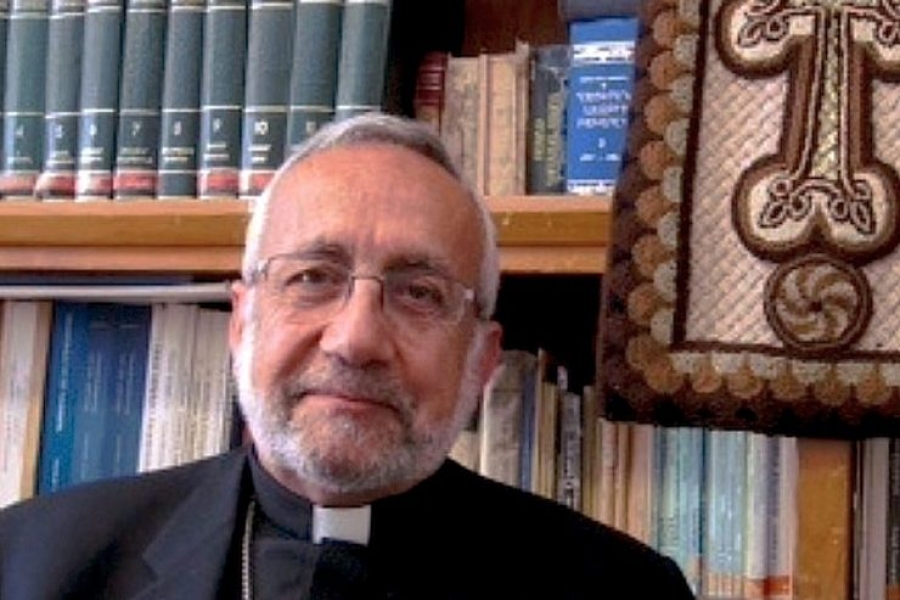 «El Papa es el Vicario de Cristo. No va a Armenia para hacer política»
