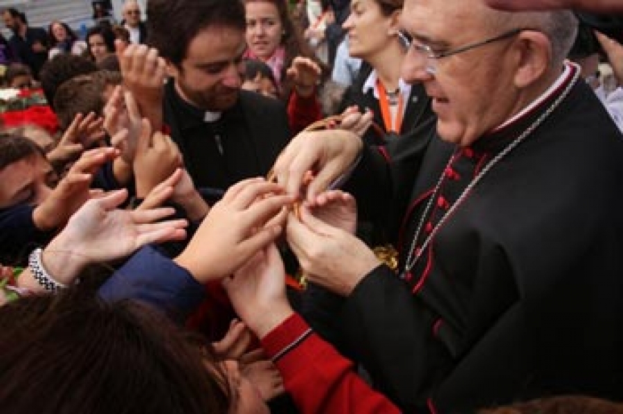 Carta a los niños: &quot;Estar en la onda de Jesús”