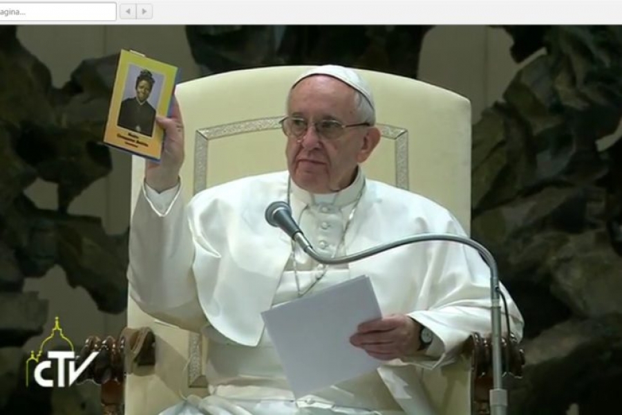 El Papa en la audiencia: ‘Con la oración debemos sostenernos mutuamente en la esperanza’