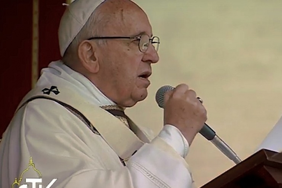 El Papa a los adolescentes: La felicidad no es una &#039;app&#039;, el amor pide sacrificio