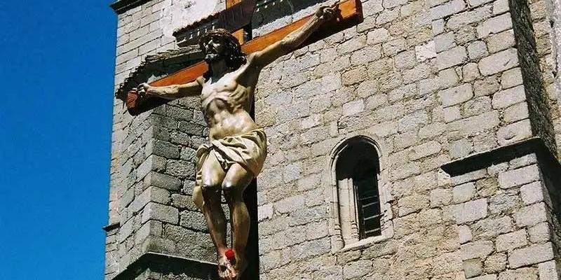 Robledo de Chavela celebra sus fiestas patronales en honor al Cristo de la Agonía con una Misa solemne y una procesión
