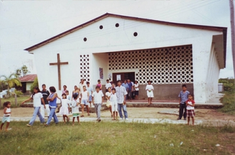 “La juventud necesita enamorarse de Jesús” afirma la misionera María Donoso desde Yurimaguas, Perú